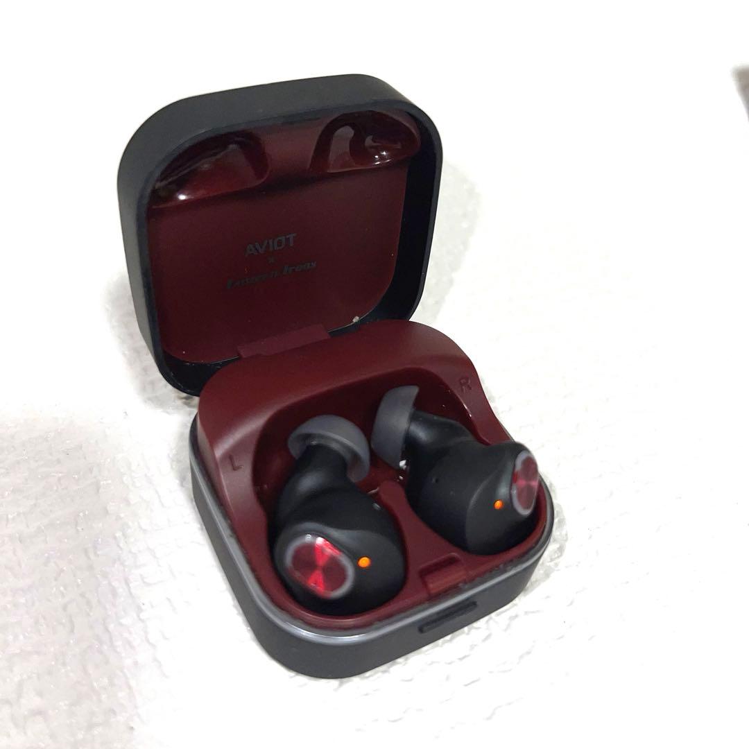 AVIOT ワイヤレス　イヤホン ローレン　・イロアス
