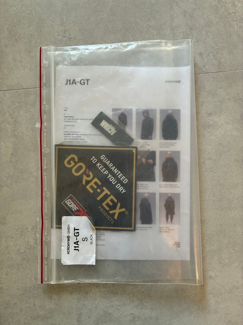 ACRONYM J1A 2.2 GORE-TEX 3レイヤー Sサイズ