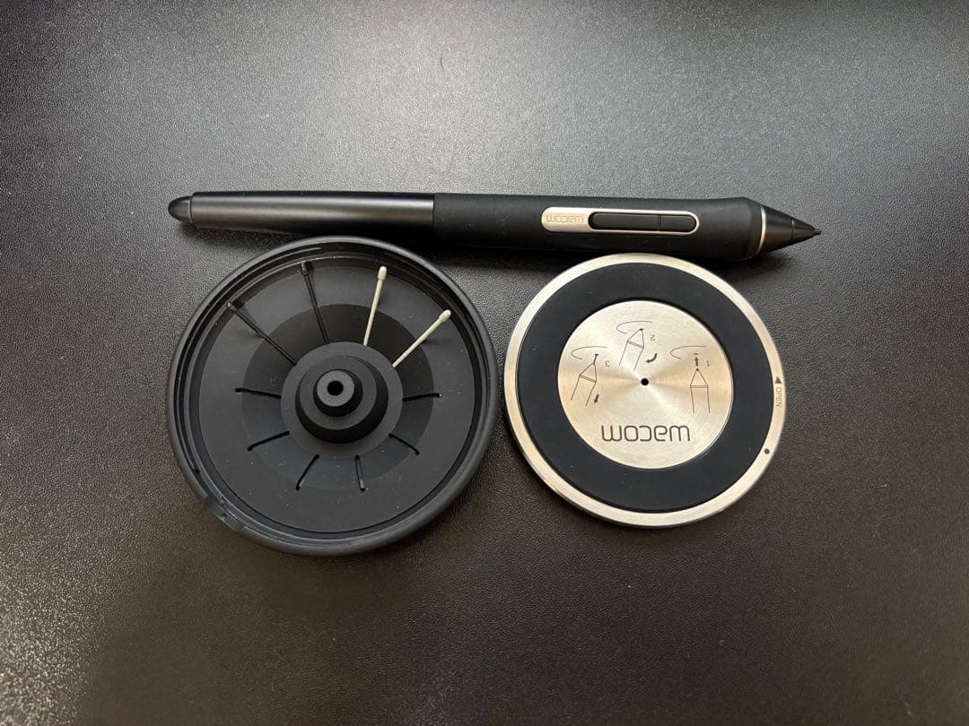 Wacom液タブCintiq pro 13 DTH-1320/K0