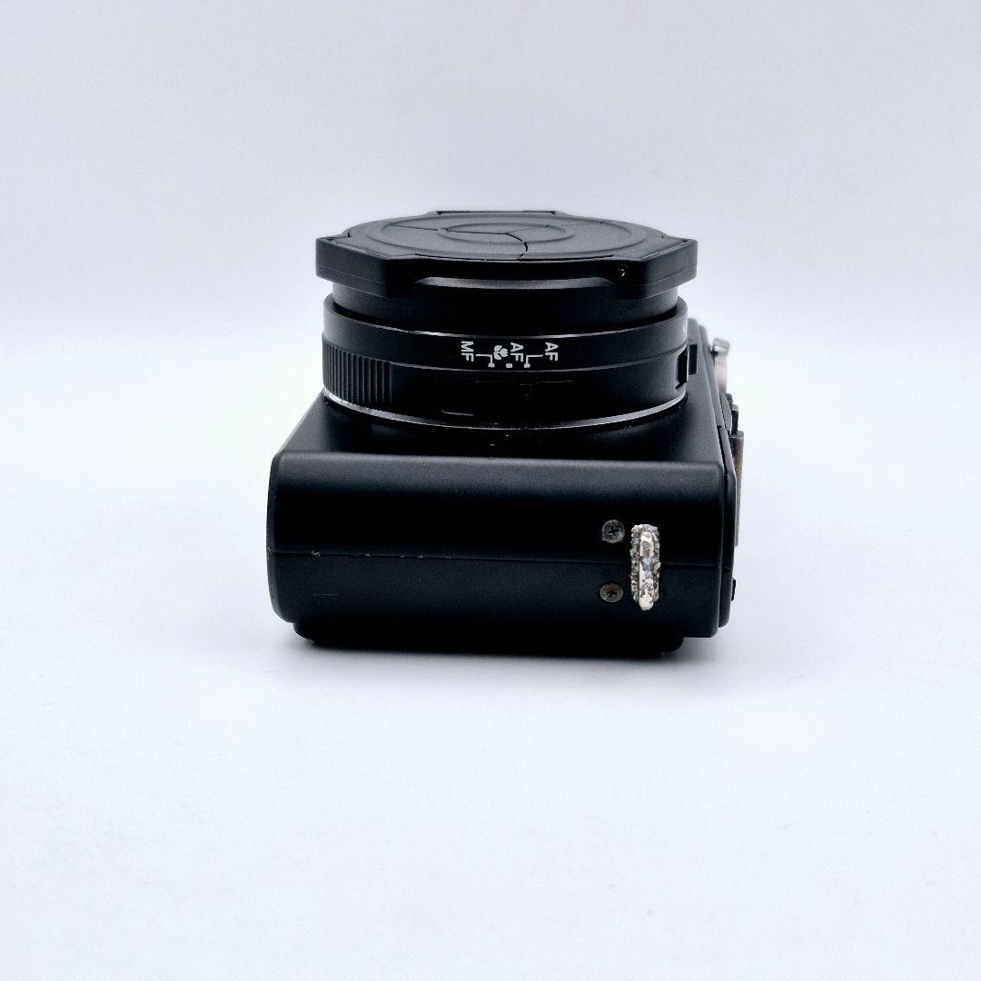 デジタルカメラ [CA8] Leica d-lux4