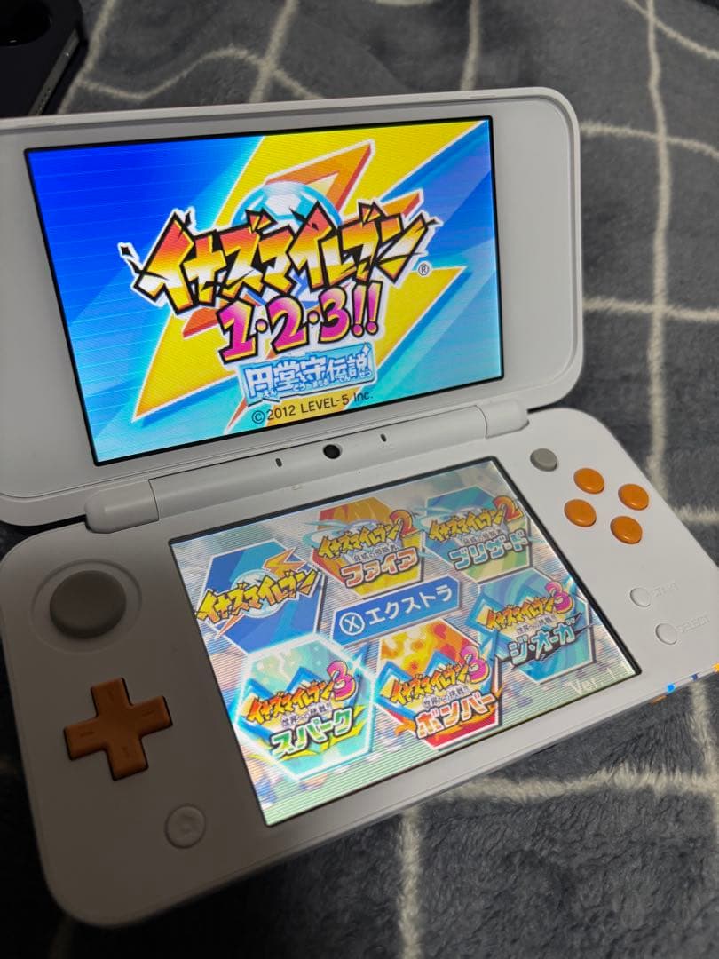 ハ*キ様 中古品　3DS イナズマイレブン1・2・3 円堂守伝説