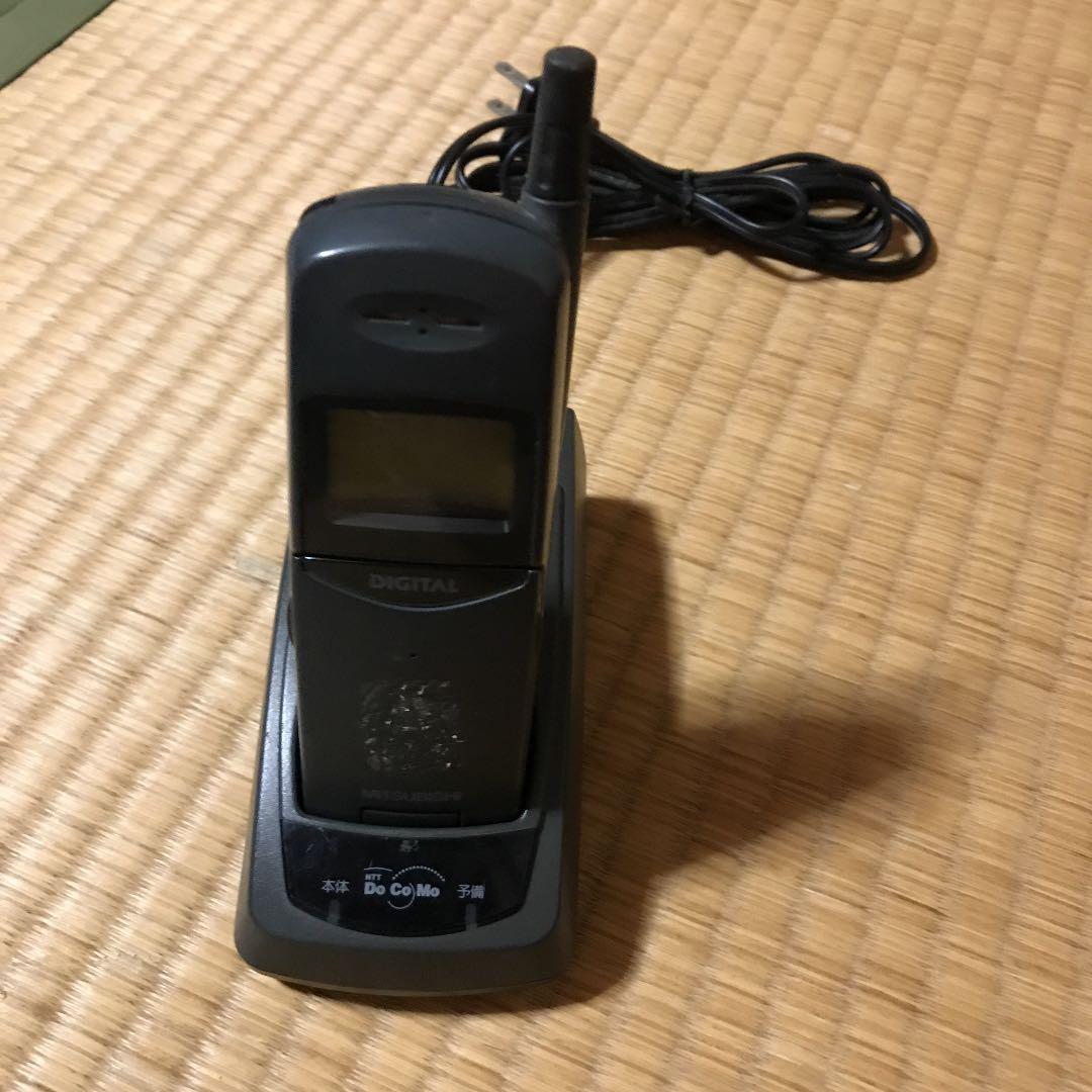 docomo 三菱電機　D-801DK M I831AC急速充電器