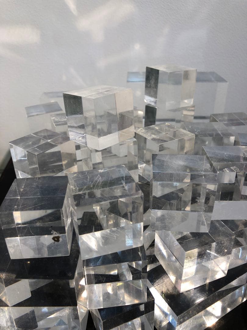 ディスプレイ アクリル　ディスプレイ用品　64個まとめ売り　キューブ