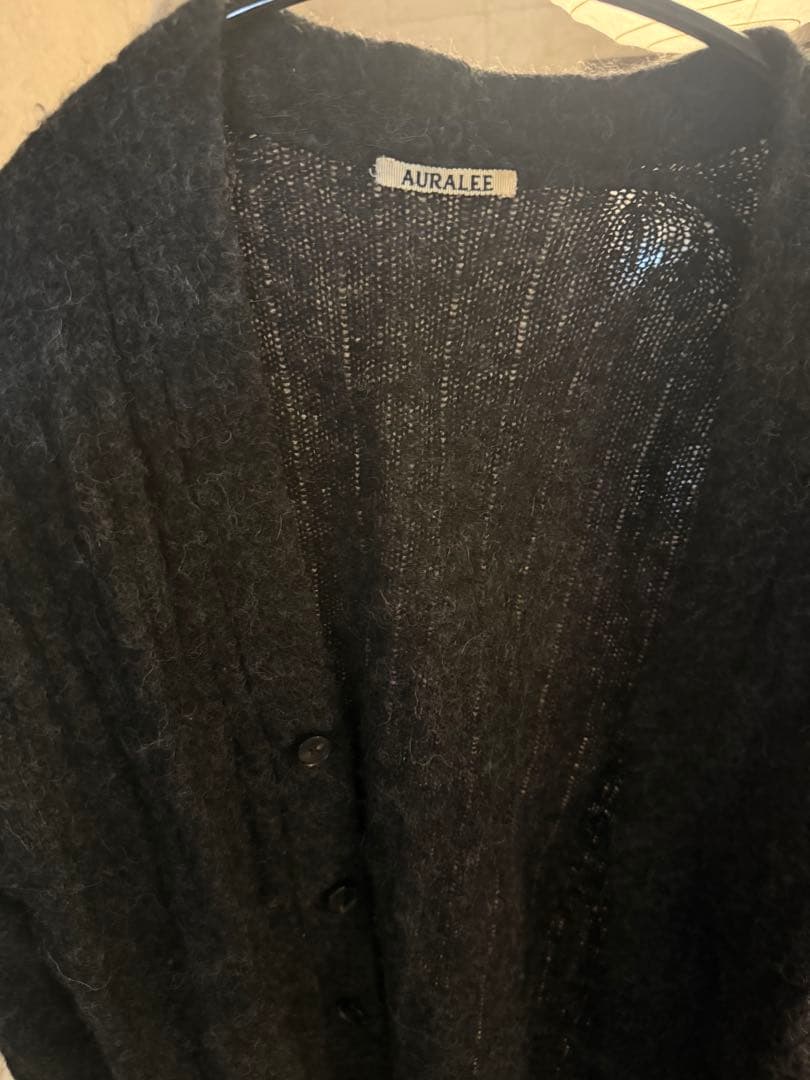 オーラリー　カーディガン