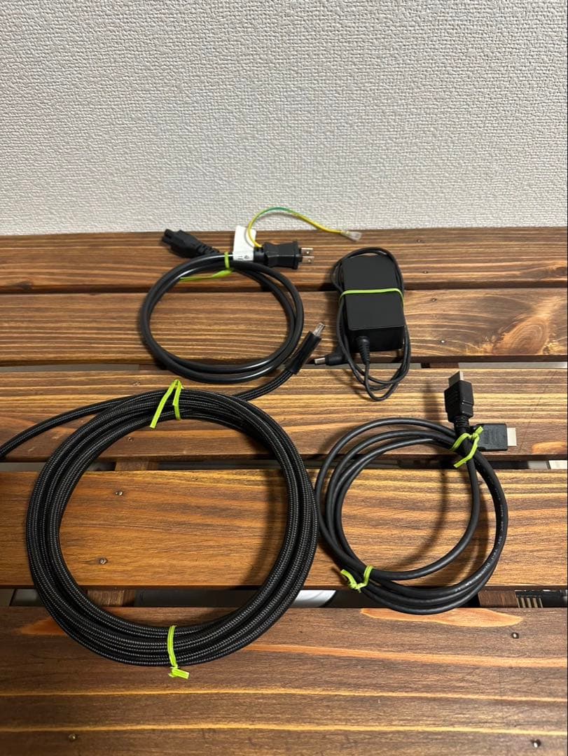 美品・LG モニター 34インチとergotronのモニターアームのセット