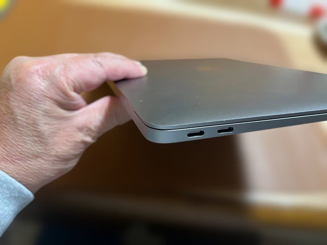 MacBook M1スペースグレー 本体