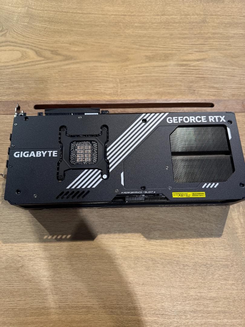 グラフィックボード・グラボ・ビデオカード NVIDIA RTX GIGABYTE 5090 WINDFORCE 32GB