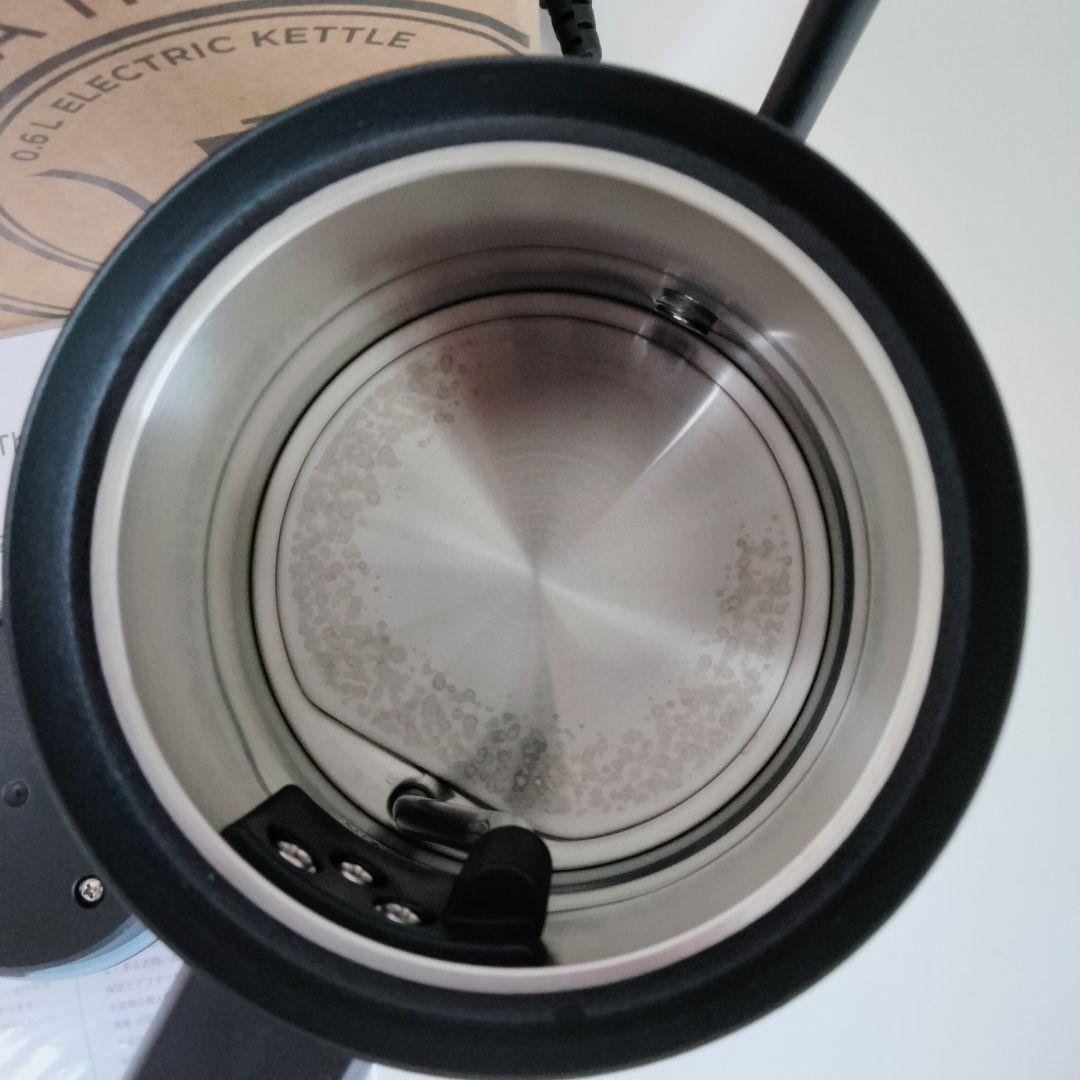 【未使用に近い】BALMUDA バルミューダ　電気ケトル　ブラック　702