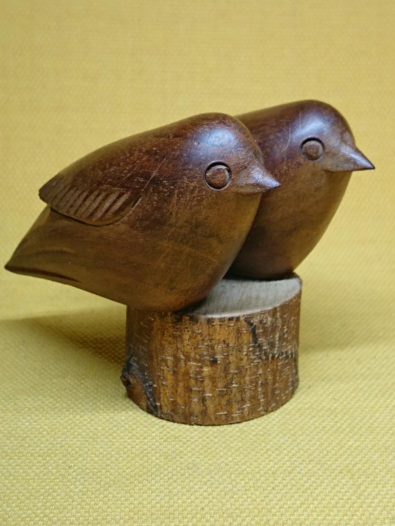 【美品】とり　鳥　木彫り　オブジェ　置物　インテリア　工芸品　美術品　A2597