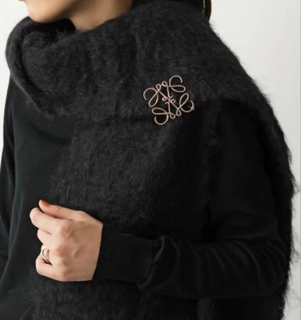 【 LOEWE 】 ロエベ アナグラムブローチ ローズゴールド