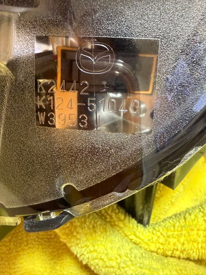 cx-5 ヘッドライト　k124-51040