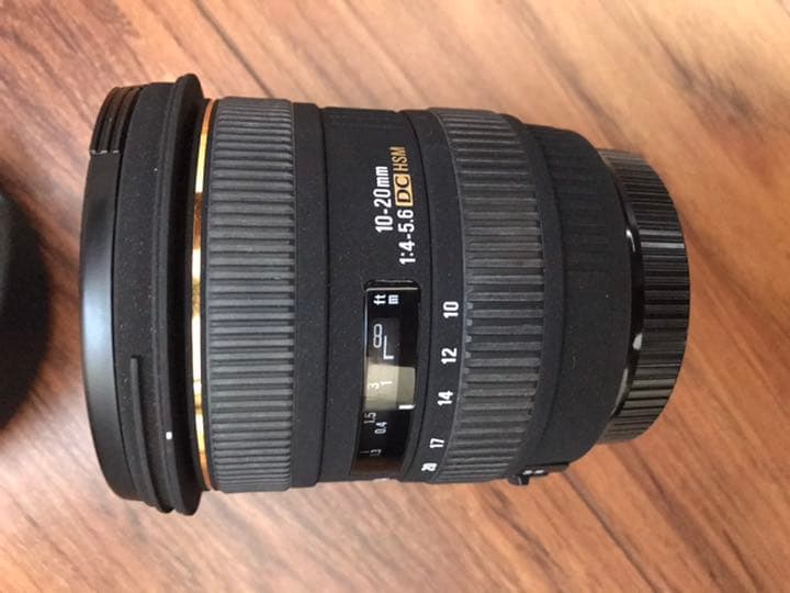 SIGMA 10-20F4-5.6EX DC HSM/C 数回使用