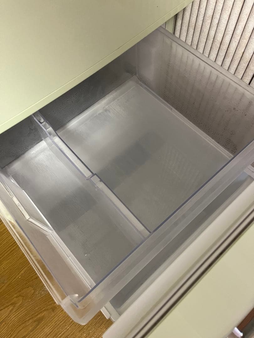 美品 2ドア ノンフロン冷凍冷蔵庫 149L グリーン e-angle 霜なし