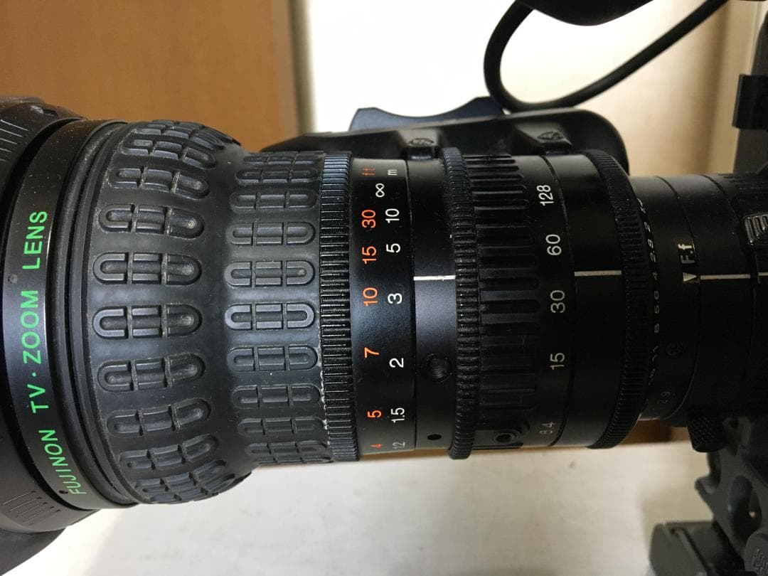 業務用　DVCAMカメラ　SONY DSR-300A