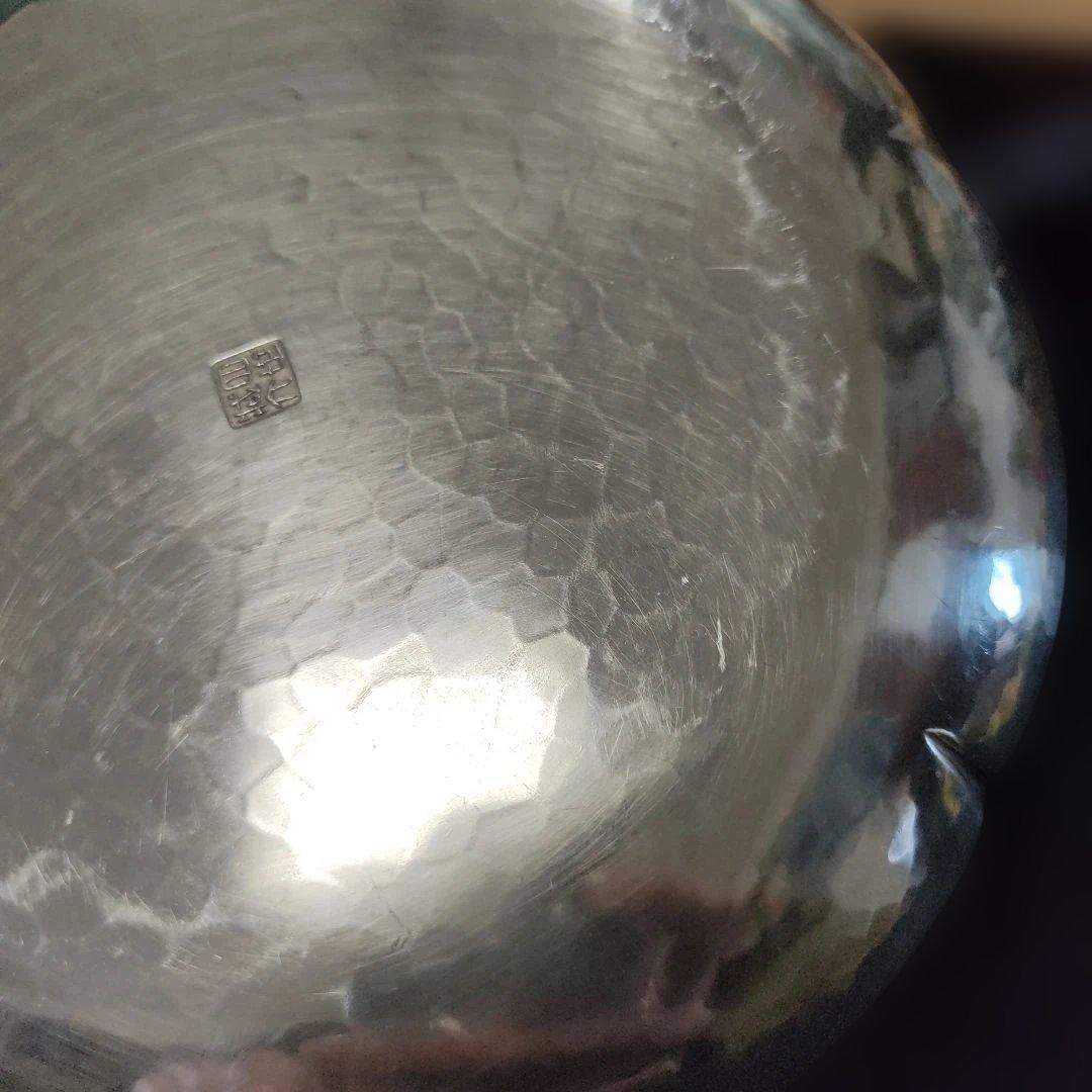 純銀。純銀盆。花形。四世　秦蔵六造。111g。茶道具。銀製品。中古品。