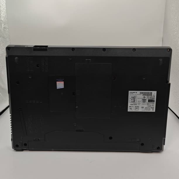 第10世代 i5 バッテリー◎ 15 富士通 8GB SSD256GB オフィス