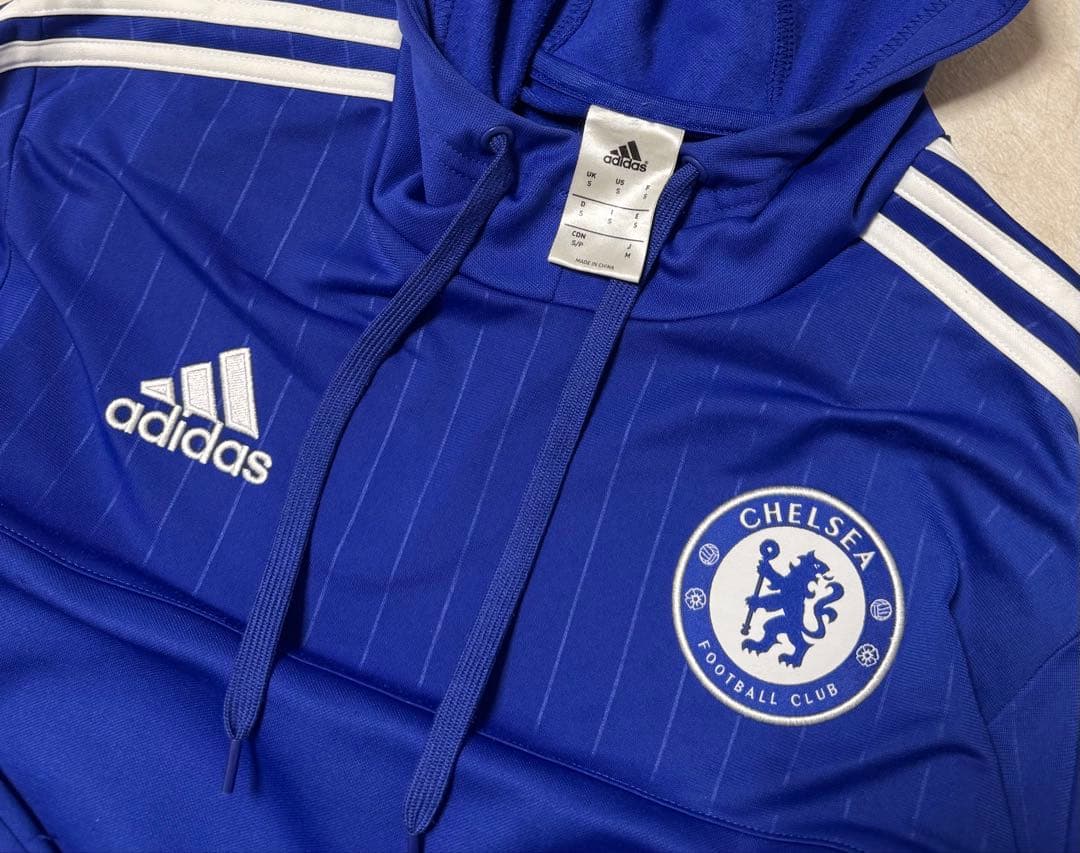 adidas チェルシー　fc スウェット　パーカー