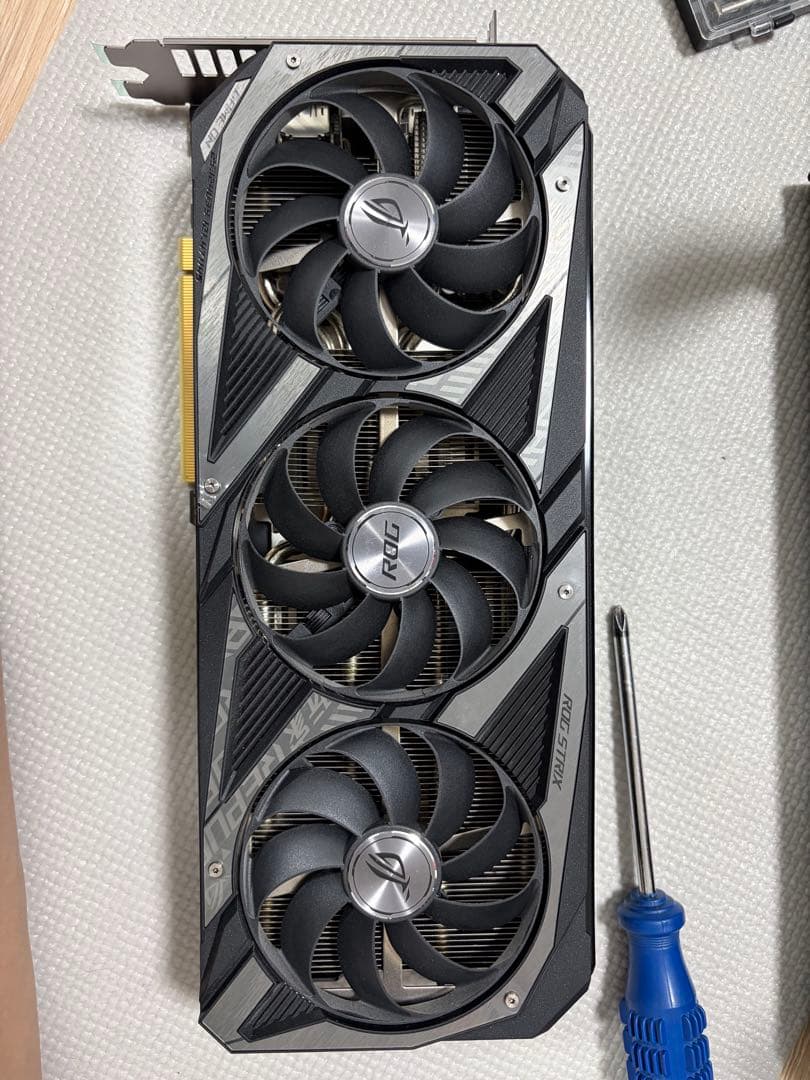 Razer Core X + GeForce RTX3060 外付けGPUセット