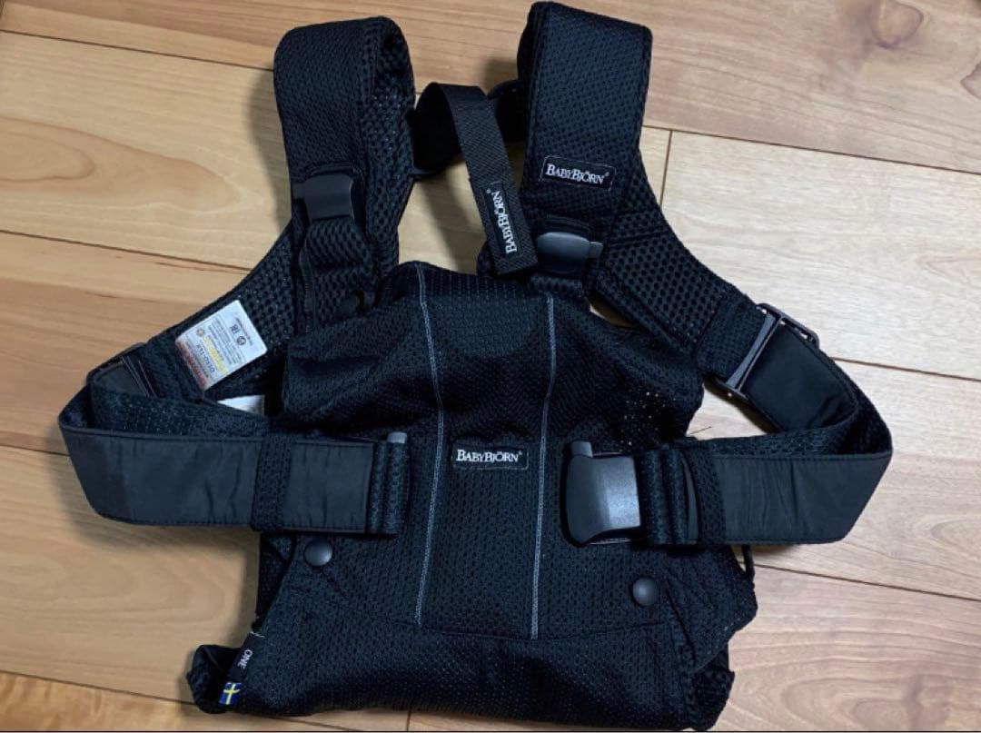 美品　ベビービョルンBaby Bjorn 抱っこ紐　ブラック
