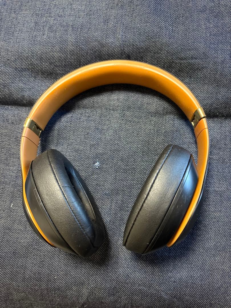 Beats Studio3 Wireless ヘッドフォン　ミッドナイトブラック