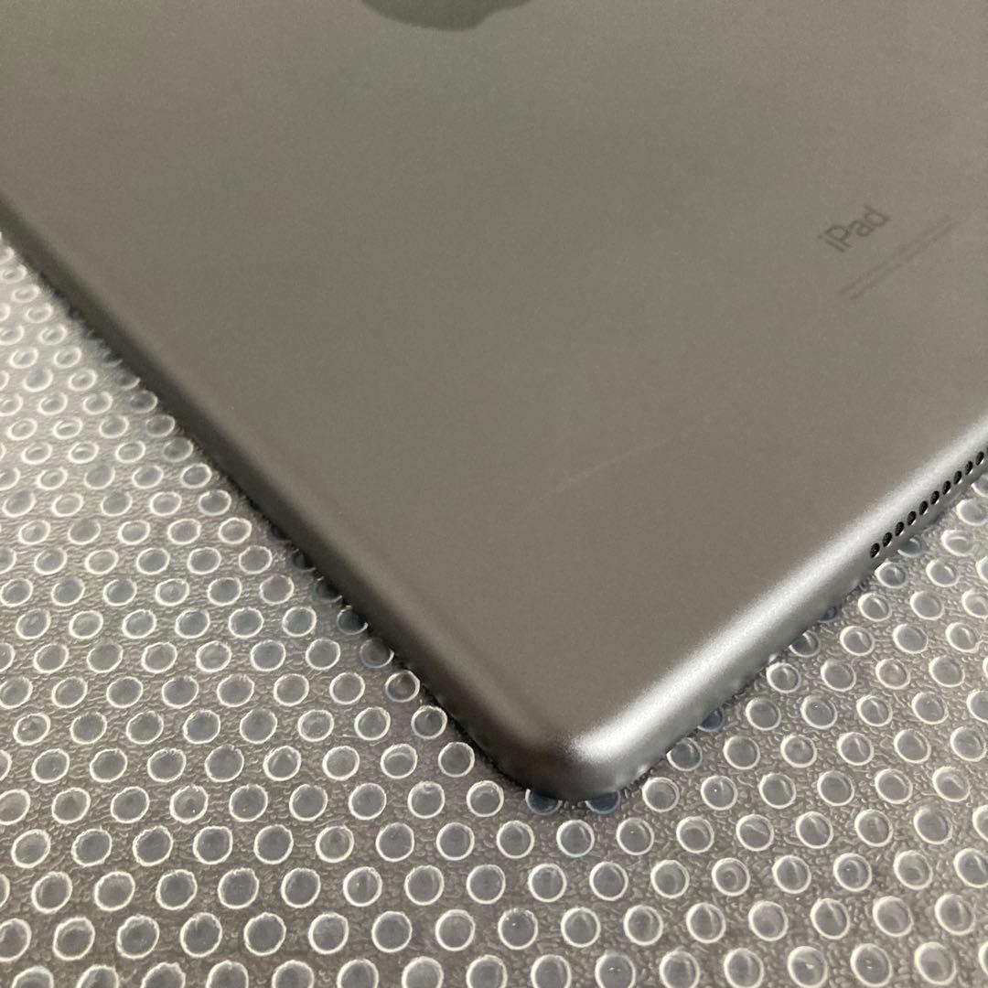 2698【早い者勝ち】電池ほぼ新品☆iPad7第7世代32GB WIFIモデル☆