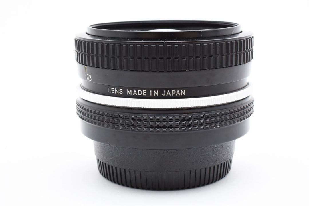 美品 Nikon New Nikkor 20mm f/4 広角レンズ