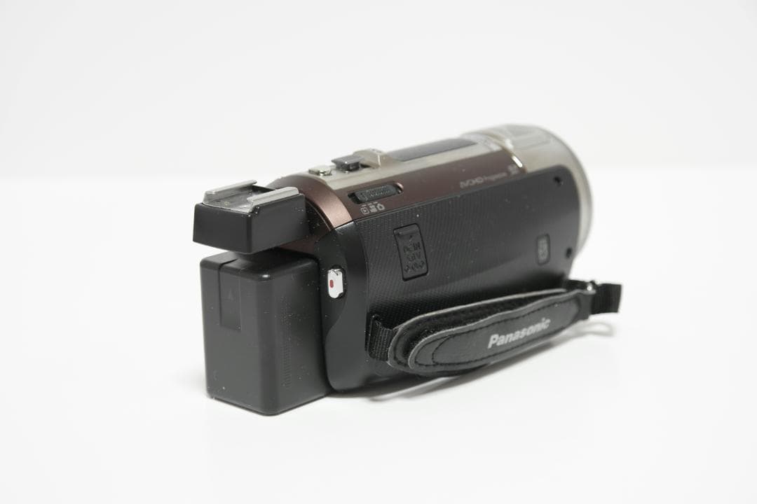 Panasonic デジタルハイビジョン ビデオカメラ HC-V620M