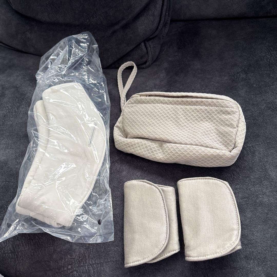 NUNA CUDL clik ヌナ　カドルクリック　ヘーゼルウッド