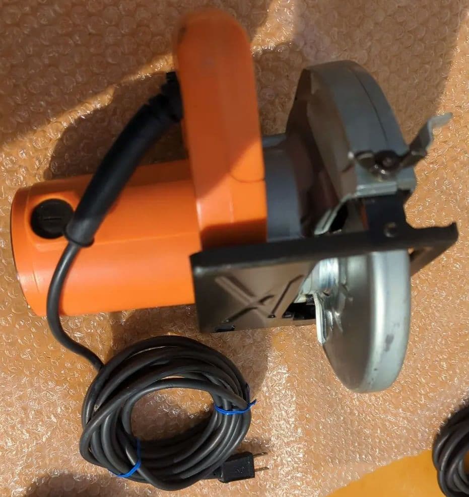 HITACHI 丸のこ 160mm 日立工機 ＦＫ−６Ａ マキタ日立兼用替刃付き