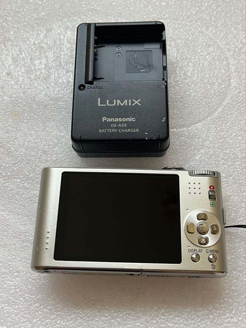 Panasonic DMC-FX66 デジタルカメラ 14メガピクセル