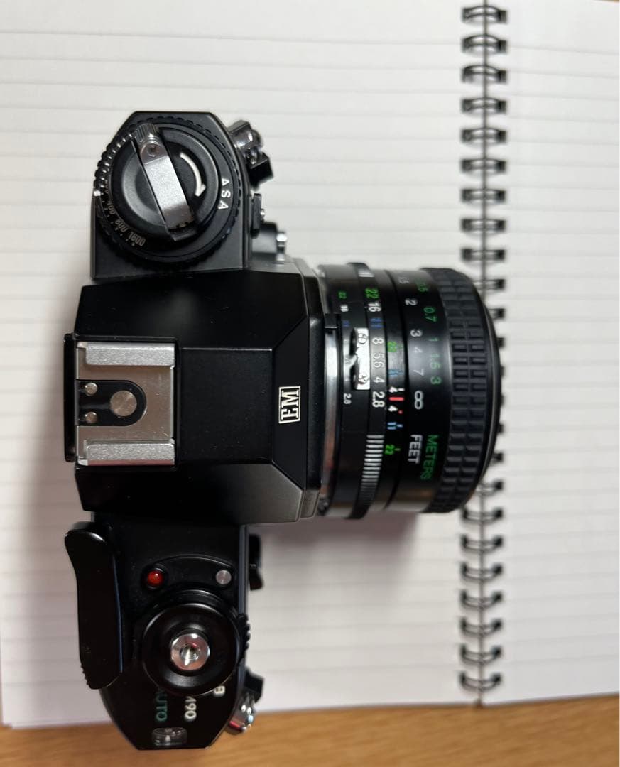 Nikon EM フィルムカメラ