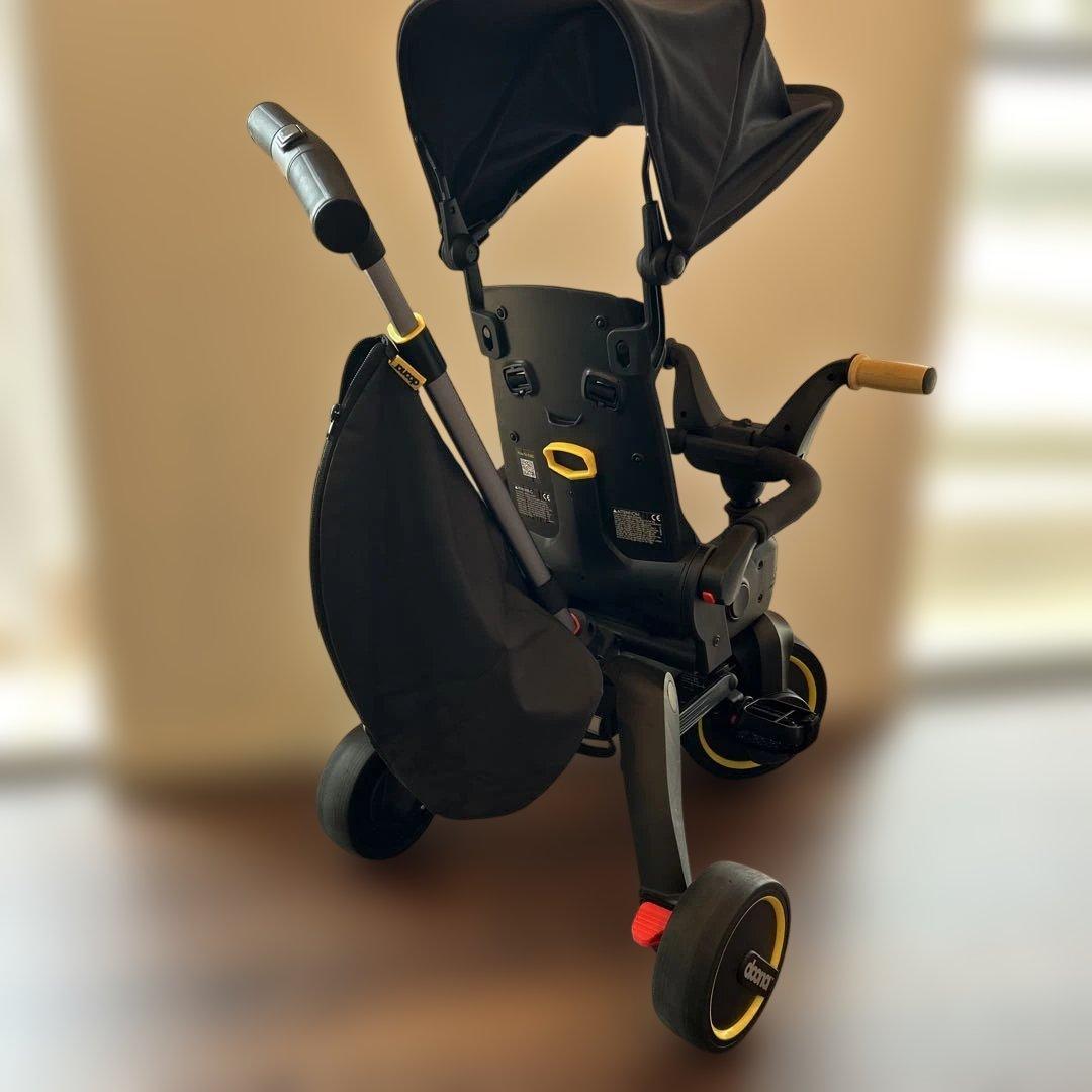 doonaドゥーナ　リキトライクプレミアム　折りたたみ三輪車　S5ニトロブラック