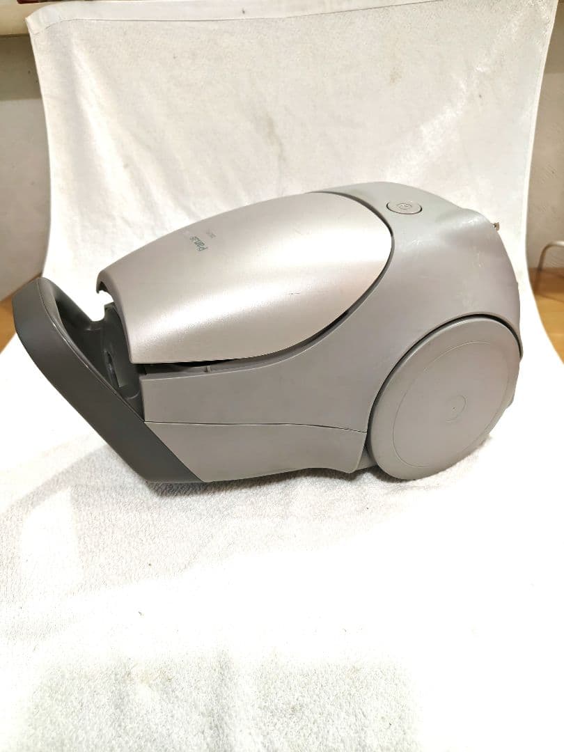 パナソニック　紙パック式掃除機　MC-PJ21G(N) 2023年製　美品