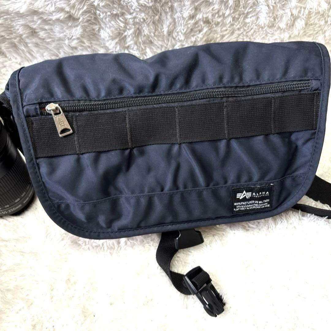 Canon EOS KISS X9 ダブルズームレンズ2本セット　説明書付