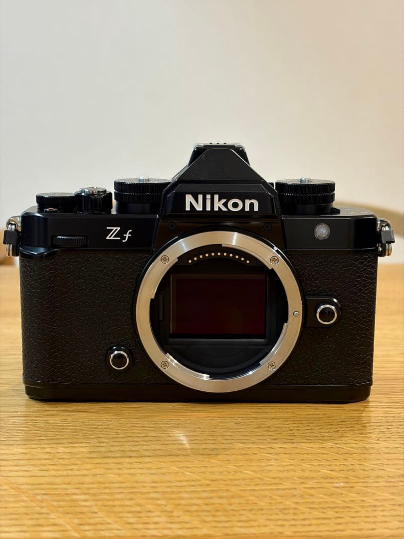 Nikon Zf ミラーレスカメラ 40mmf2 レンズキット