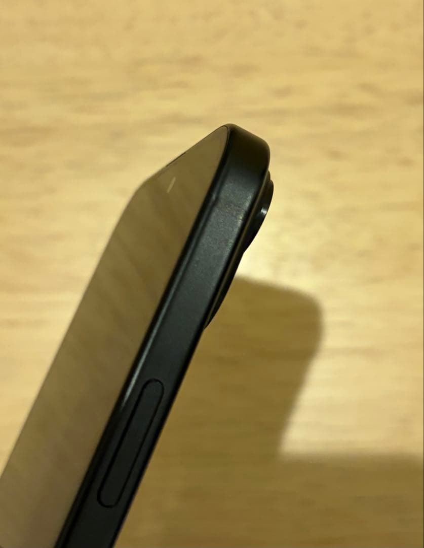 iPhone15Plus128GBブラックSIMフリーファインウーブンケース付き