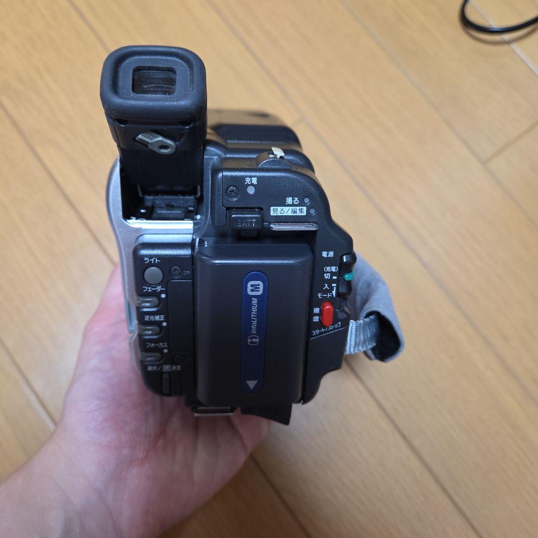 ソニー ハンディカム CCD-TRV126 SONY 純正バッグ付
