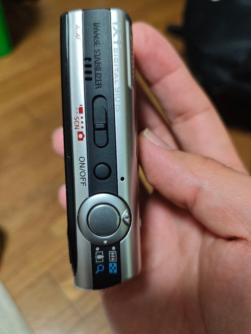 Canon IXY910IS Digital 8.0メガピクセル