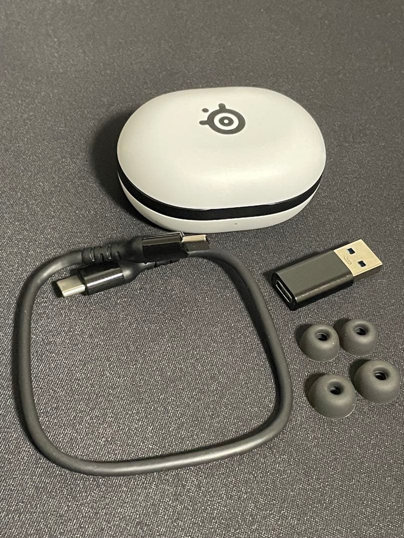 イヤホン SteelSeries Arctis GameBuds white