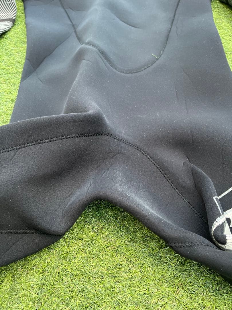 O'NEILL オニールウェットスーツドライスーツXLツールズ手首、首ベルト付き