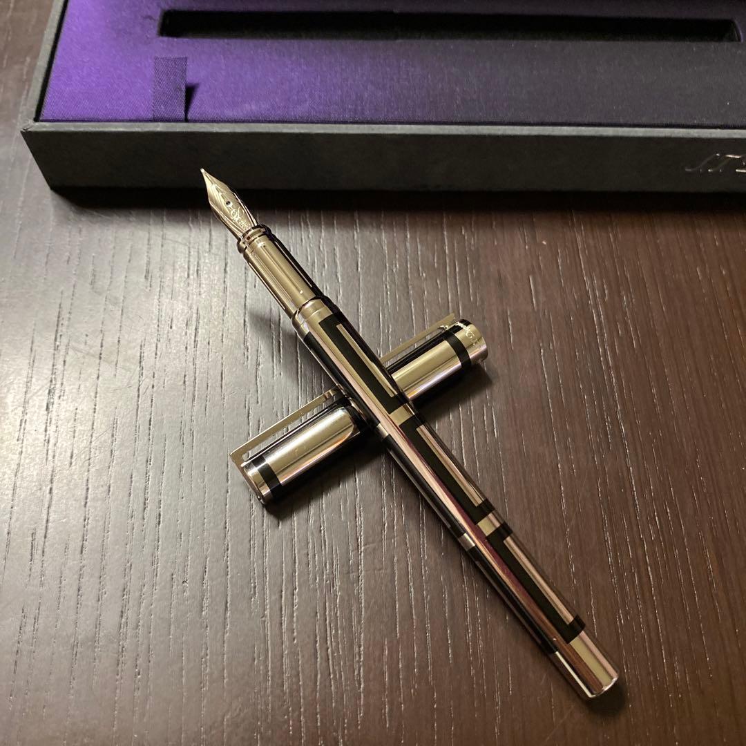 S.T.DUPONT エステーデュポン　万年筆　ケース