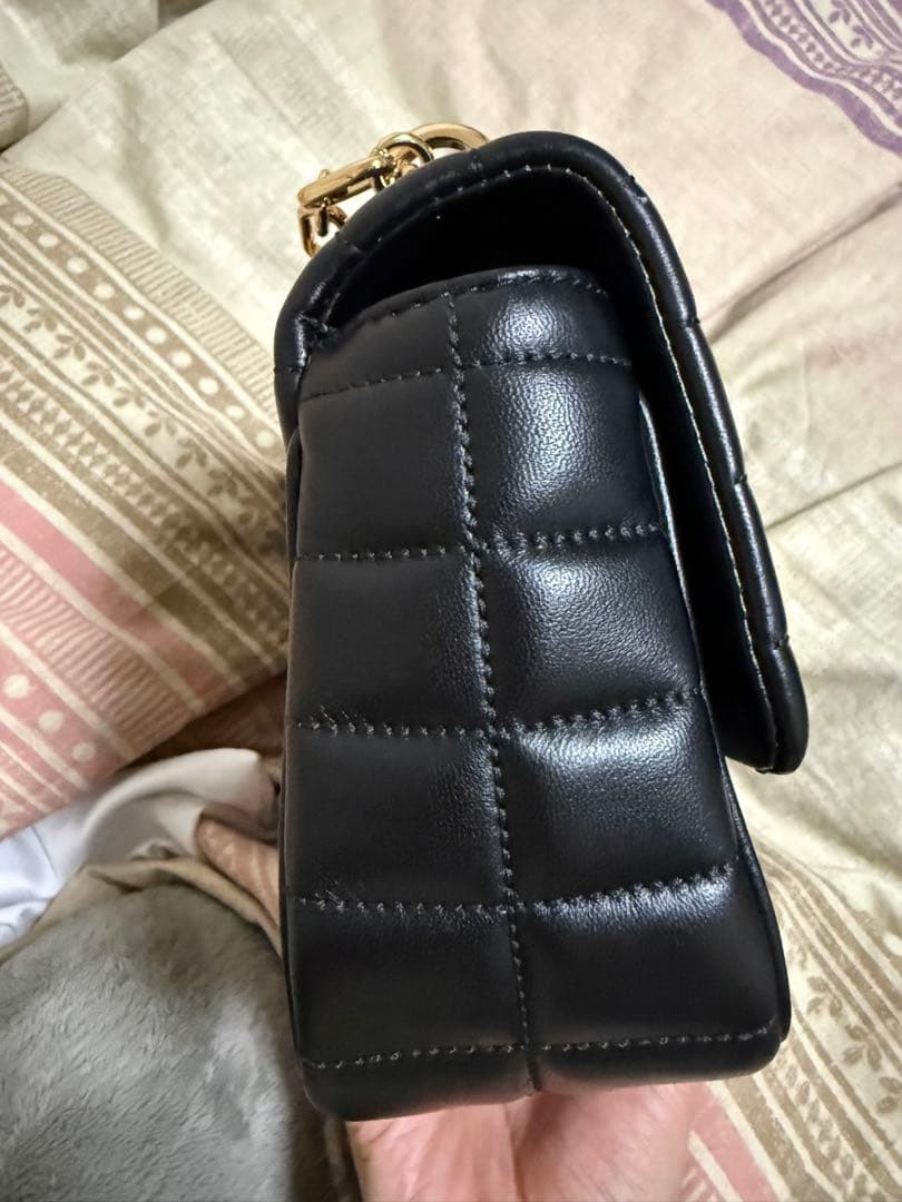 マイケルコース ブラックレザー キルティングショルダーバッグ