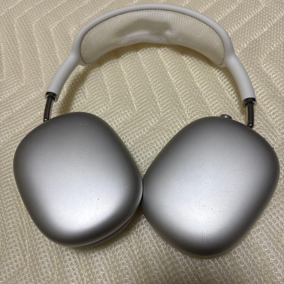 AirPods Max 第1世代　充電Lightning