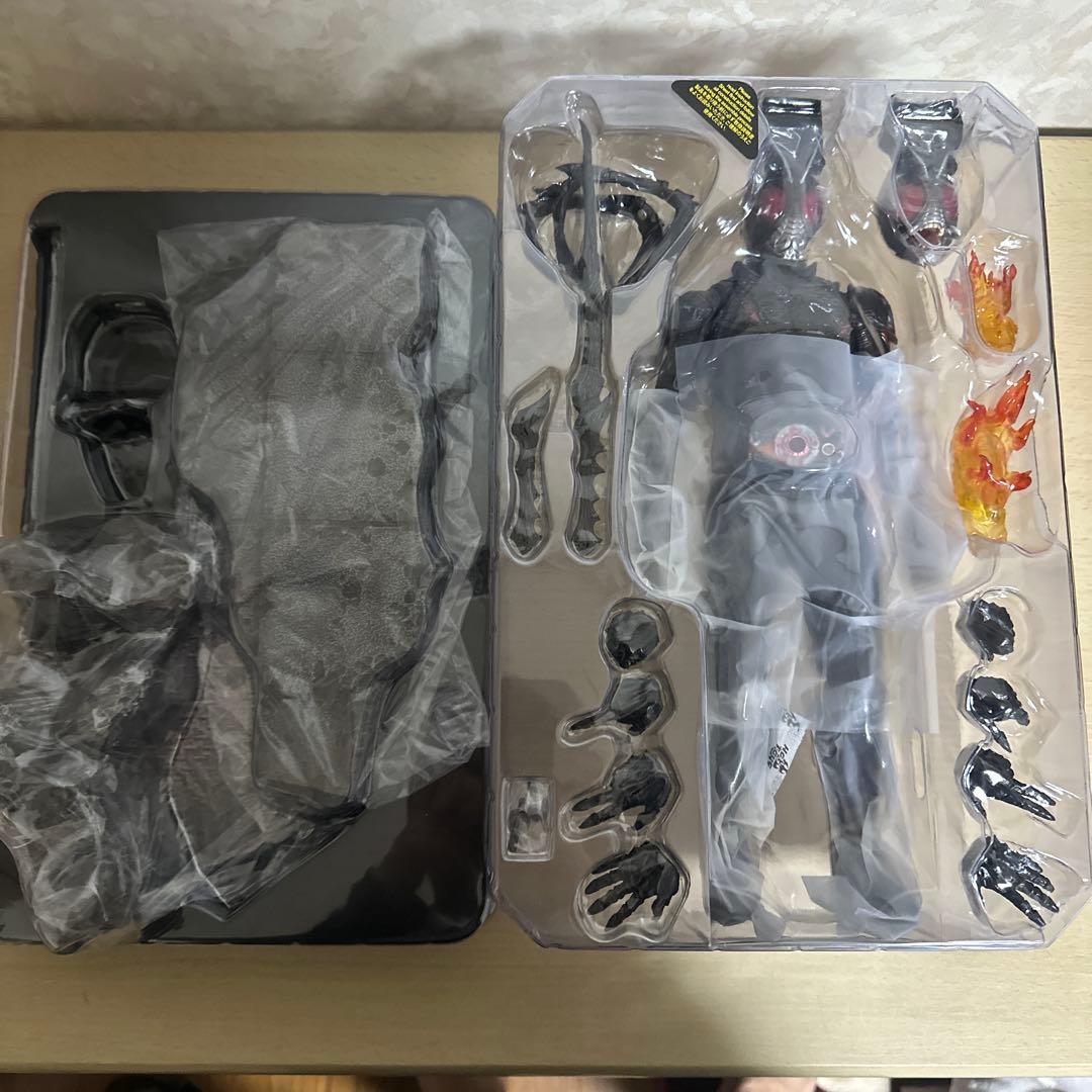 ホットトイズ仮面ライダーBLACK SUN BATTLE DAMAGED ver