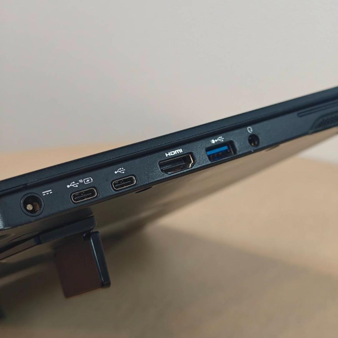 Windowsノート本体 Fujitsu LIFEBOOK U939X/A