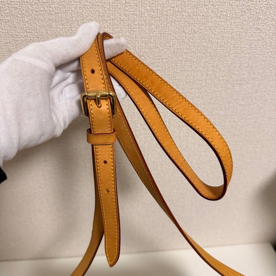 LOUIS VUITTON メニルモンタンPM ショルダーバッグ　モノグラム