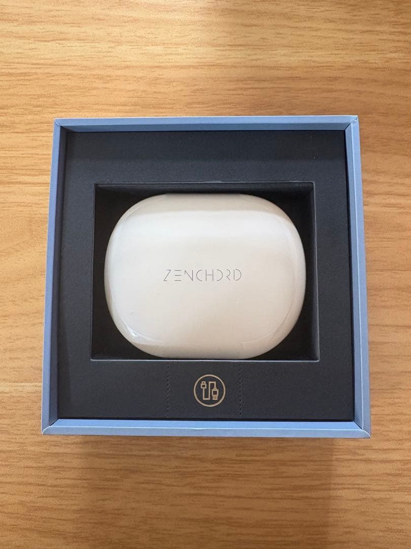 新品・未使用 Zenchord1 ワイヤレスイヤホン ホワイト動作確認OK