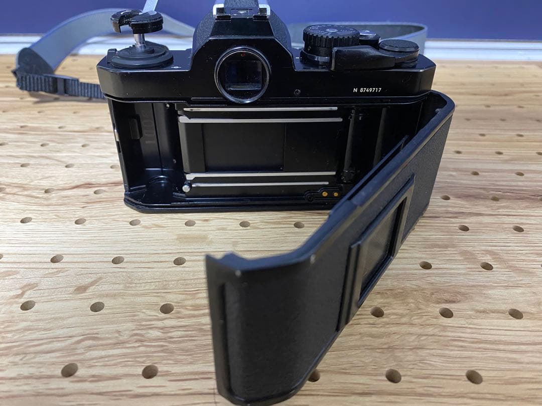 k*様 ニコン New FM2ブラック レンズセット(50mm f/1.4)