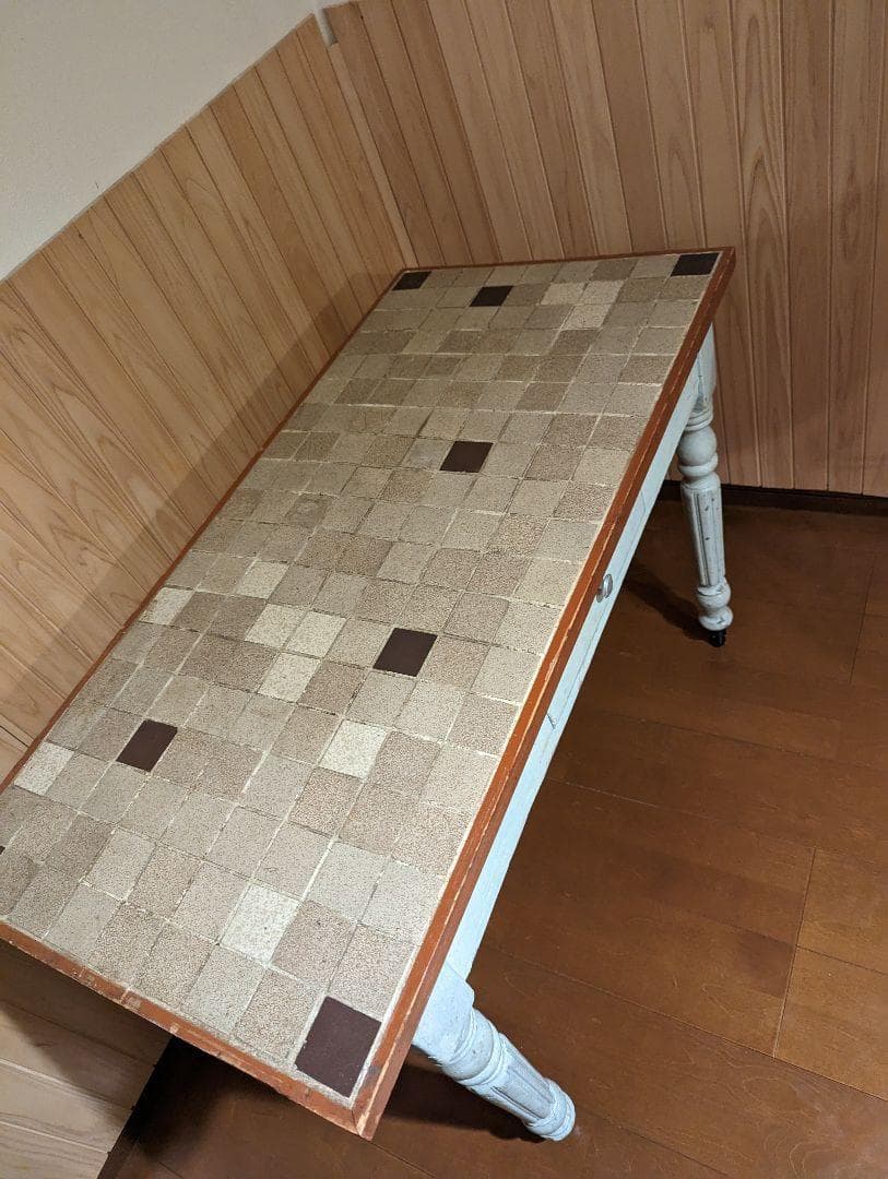 ブロカント　テーブル　タイルトップ