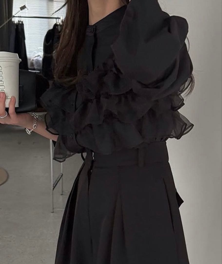 WILLFULLYオーガンジーフリルレイヤードポイントギャザースリーブSH